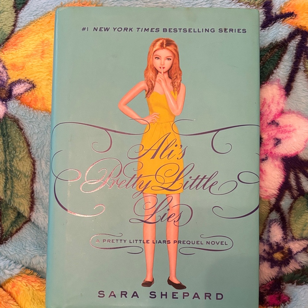 Ali's Pretty Little Lies Book